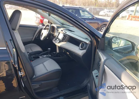 2018 Toyota Rav4 Limited z USA, uszkodzony, nr VIN 2T3DFREV8JW828626